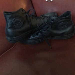 Mens All black Leather Chuck Taylor Converse